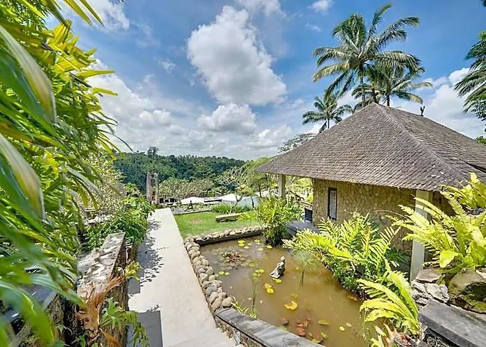 Awan Putih Resort Carangsari