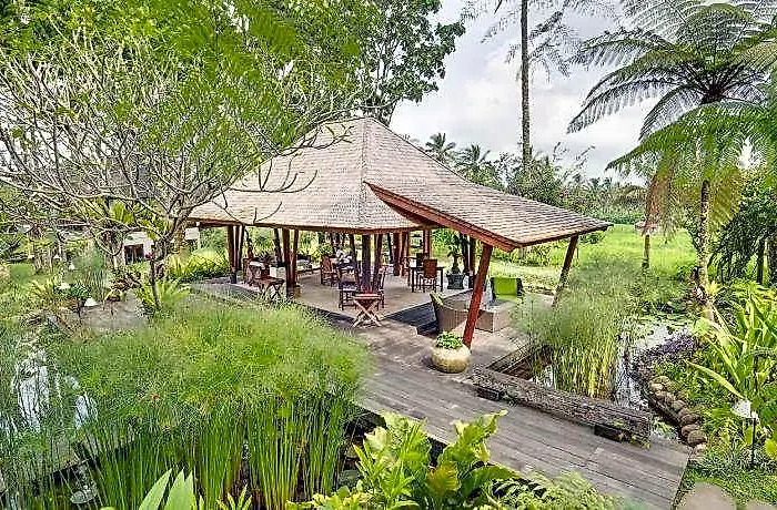 Awan Putih Resort Carangsari